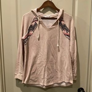 Maurice’s • Hooded Aztec Pullover